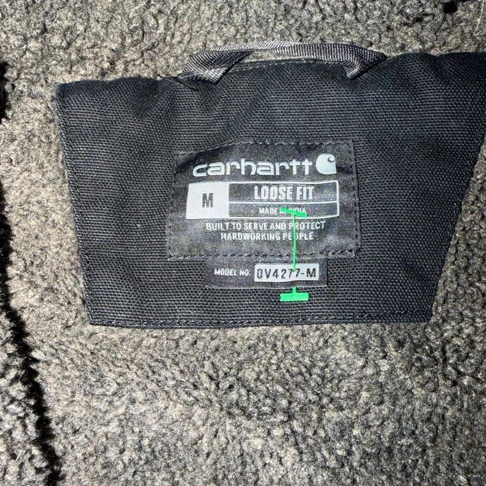 Carhartt mens Sherpa Lined Mock-neck Vest medium - Picture 3 of 8